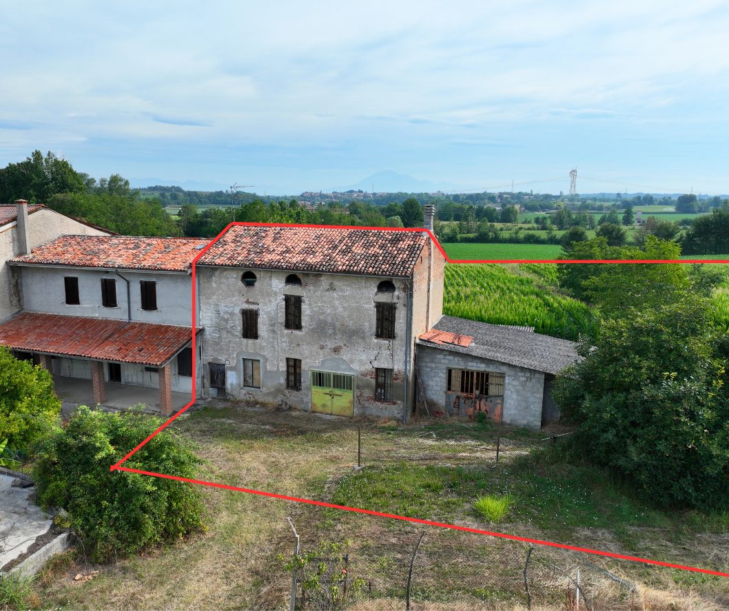 Rustico mit großem Grundstück bei Pozzolengo